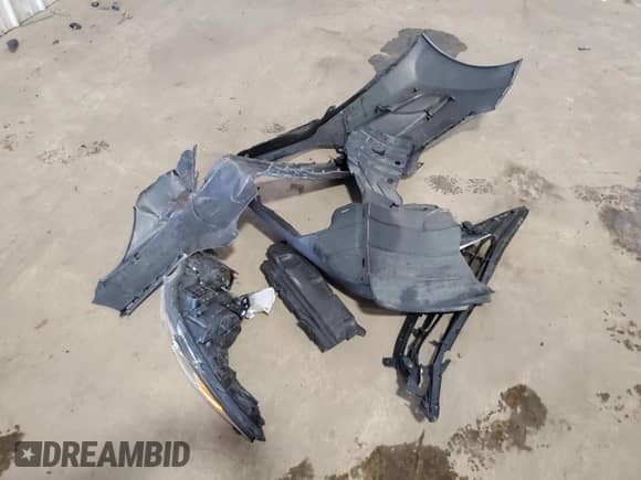 2011 Hyundai Elantra GLS с VIN KMHDH4AE9BU148411, выставлен на аукционе Copart как лот 65938245 с пробегом 136 612 миль миль и Списание • Salvage title. История ставок и продаж доступна на DreamBid. Изображение 12.