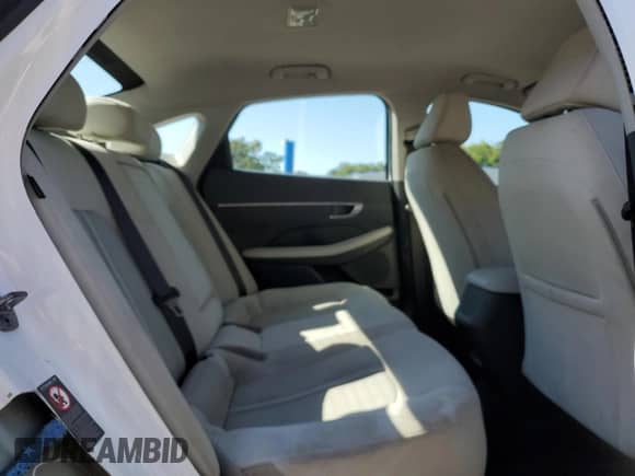 2023 Hyundai Sonata SEL с VIN KMHL64JA8PA263881, выставлен на аукционе Copart как лот 71564925 с пробегом 61 348 миль миль и Списание • Salvage title. История ставок и продаж доступна на DreamBid. Изображение 10.