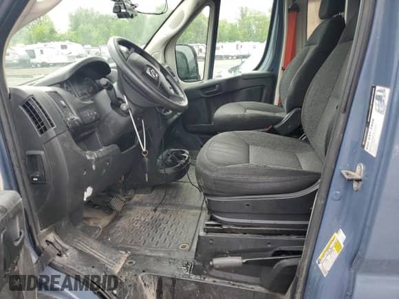 2021 Ram ProMaster Cargo с VIN 3C6MRVJG8ME540877, выставлен на аукционе Copart как лот 68562625 с пробегом 60 929 миль миль и Списание • Salvage title. История ставок и продаж доступна на DreamBid. Изображение 7.