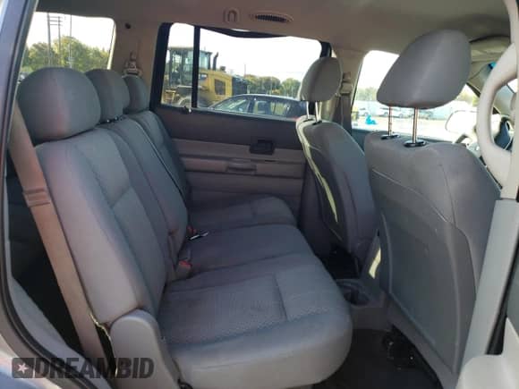 2008 Dodge Durango with VIN 1D8HB38N28F145095, listed as a Copart auction lot 76367914 with 172,895 mi miles and Salvage title. Bid and sale history available at DreamBid. Image 11.