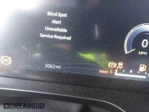 2024 Jeep Grand Cherokee Limited with VIN 1C4RJHBG8RC697443, listed as a IAAI auction lot 42608135 with 3,062 mi miles and . Bid and sale history available at DreamBid. Image 7.