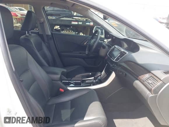2017 Honda Accord Touring with VIN JHMCR6F72HC027123, listed as a IAAI auction lot 42606107 with 150,861 mi miles and . Bid and sale history available at DreamBid. Image 5.