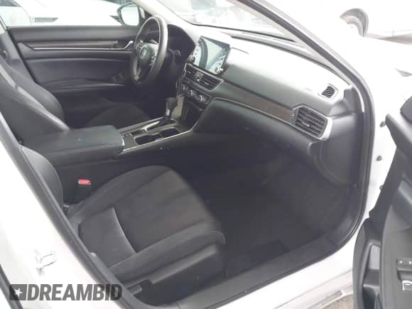 2018 Honda Accord EX z VIN 1HGCV1F47JA268121, wystawiony jako IAAI lot #42466068 z przebiegiem 103 114 mil mil oraz . Historia ofert i sprzedaży dostępna na DreamBid. Obrazek 5.