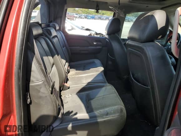 2011 Chevrolet Avalanche LT z VIN 3GNTKFE31BG399858, wystawiony jako Copart lot #80755295 z przebiegiem 248 261 mil mil oraz Szkoda całkowita • Salvage title. Historia ofert i sprzedaży dostępna na DreamBid. Obrazek 10.