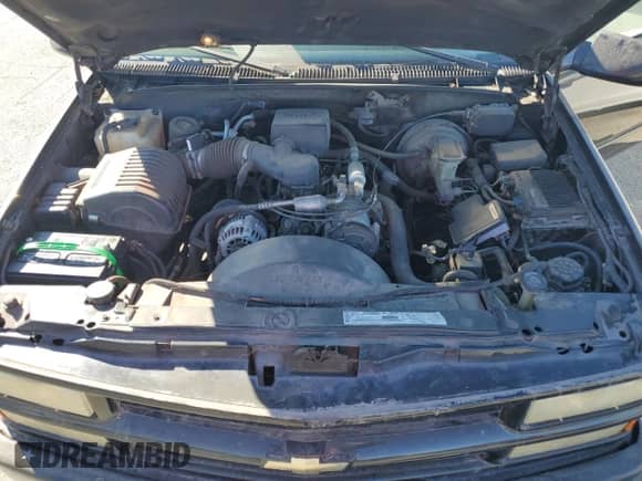 2000 Chevrolet Tahoe Limited z VIN 1GNEC13R7YR221297, wystawiony jako Copart lot #75504254 z przebiegiem 246 714 mil mil oraz Czysty tytuł • Clean title. Historia ofert i sprzedaży dostępna na DreamBid. Obrazek 12.