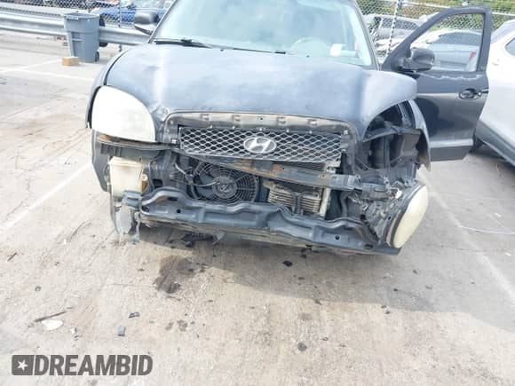 2004 Hyundai Santa Fe с VIN KM8SB12B24U806889, выставлен на аукционе IAAI как лот 41984809 с пробегом 253 045 миль миль и . История ставок и продаж доступна на DreamBid. Изображение 6.