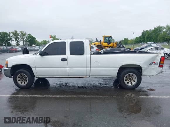 2007 GMC Sierra 1500 SLT с VIN 1GTEK19Z27E158649, выставлен на аукционе IAAI как лот 42365445 с пробегом 198 169 миль миль и . История ставок и продаж доступна на DreamBid. Изображение 14.