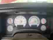 2004 Dodge 1500 SLT z VIN 1D7HA16D44J142244, wystawiony jako Copart lot #63097305 z przebiegiem 184 460 mil mil oraz Szkoda całkowita • Salvage title. Historia ofert i sprzedaży dostępna na DreamBid. Obrazek 9.