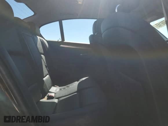 2012 BMW 5 Series 528i xDrive с VIN WBAXH5C50CDW08395, выставлен на аукционе Copart как лот 82608165 с пробегом 185 139 миль миль и Чистый • Clean title. История ставок и продаж доступна на DreamBid. Изображение 10.