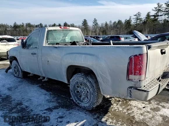 2011 GMC Sierra 1500 Work Truck z VIN 1GTN2TE04BZ293930, wystawiony jako Copart lot #89137325 z przebiegiem 105 460 mil mil oraz Szkoda całkowita • Salvage title. Historia ofert i sprzedaży dostępna na DreamBid. Obrazek 10.