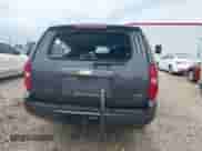2010 Chevrolet Suburban LS с VIN 1GNUCHE07AR213838, выставлен на аукционе IAAI как лот 42523274 с пробегом 251 109 миль миль и . История ставок и продаж доступна на DreamBid. Изображение 16.