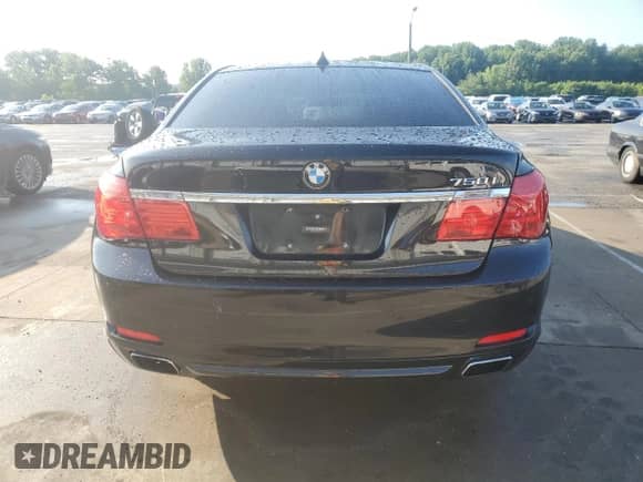 2012 BMW 7 Series 750i xDrive with VIN WBAKC6C53CC397102, listed as a Copart auction lot 64992865 with 101,566 mi miles and Clean title. Bid and sale history available at DreamBid. Image 6.