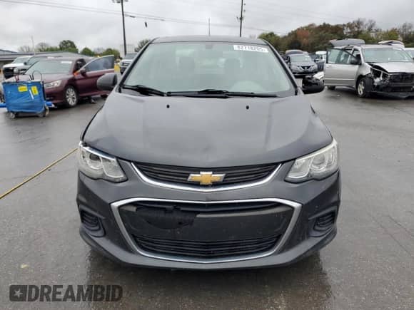 2018 Chevrolet Sonic Premier с VIN 1G1JF5SB3J4135474, выставлен на аукционе Copart как лот 82718205 с пробегом 186 233 миль миль и Чистый • Clean title. История ставок и продаж доступна на DreamBid. Изображение 5.