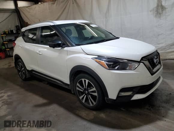 2020 Nissan Kicks SR z VIN 3N1CP5DV4LL489850, wystawiony jako Copart lot #86510895 z przebiegiem 35 139 mil mil oraz Szkoda całkowita • Salvage title. Historia ofert i sprzedaży dostępna na DreamBid. Obrazek 4.