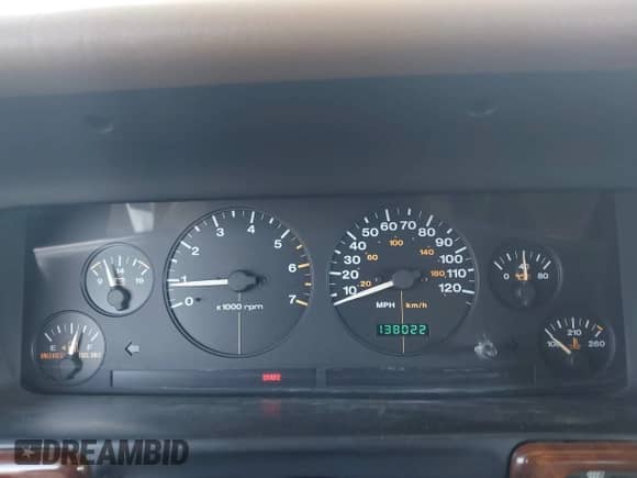 1998 Jeep Grand Cherokee Limited с VIN 1J4GZ78YXWC163425, выставлен на аукционе IAAI как лот 42906368 с пробегом 138 022 миль миль и . История ставок и продаж доступна на DreamBid. Изображение 7.