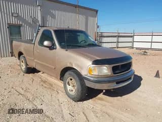 1997 Ford F-150 с VIN 1FTDF17W6VNA58530, выставлен на аукционе IAAI как лот 43499708 с пробегом 96 826 миль миль и . История ставок и продаж доступна на DreamBid. Изображение 1.