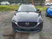 2025 Mazda CX-5 S Preferred z VIN JM3KFBCL9S0607629, wystawiony jako Copart lot #70527305 z przebiegiem 3 905 mil mil oraz Szkoda całkowita • Salvage title. Historia ofert i sprzedaży dostępna na DreamBid. Obrazek 5.