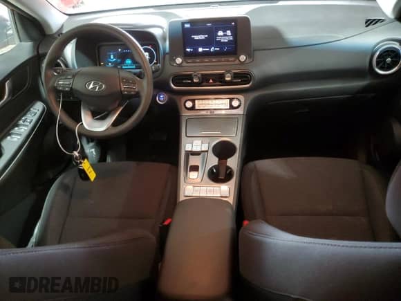 2022 Hyundai Kona SEL с VIN KM8K23AG9NU140401, выставлен на аукционе Copart как лот 82645984 с пробегом 31 180 миль миль и Списание • Salvage title. История ставок и продаж доступна на DreamBid. Изображение 8.