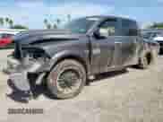2018 Ram 1500 Longhorn z VIN 1C6RR7PTXJS164620, wystawiony jako Copart lot #65682285 z przebiegiem 155 298 mil mil oraz Szkoda całkowita • Salvage title. Historia ofert i sprzedaży dostępna na DreamBid. Obrazek 1.