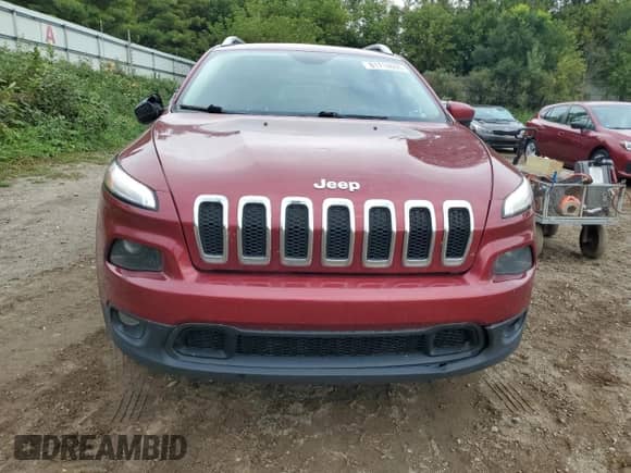 2016 Jeep Cherokee Latitude with VIN 1C4PJMCB3GW221096, listed as a Copart auction lot 81714695 with 168,467 mi miles and Salvage title. Bid and sale history available at DreamBid. Image 5.