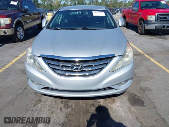 2013 Hyundai Sonata Limited с VIN 5NPEC4AC1DH536428, выставлен на аукционе IAAI как лот 43449783 с пробегом 146 317 миль миль и . История ставок и продаж доступна на DreamBid. Изображение 6.