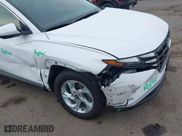 2024 Hyundai Tucson SEL z VIN 5NMJBCDE8RH400438, wystawiony jako IAAI lot #43324604 z przebiegiem 18 059 mil mil oraz . Historia ofert i sprzedaży dostępna na DreamBid. Obrazek 6.