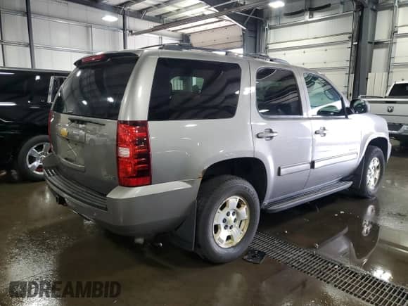 2012 Chevrolet Tahoe LS with VIN 1GNSKAE03CR305193, listed as a Copart auction lot 67651745 with 171,049 mi miles and Clean title. Bid and sale history available at DreamBid. Image 3.