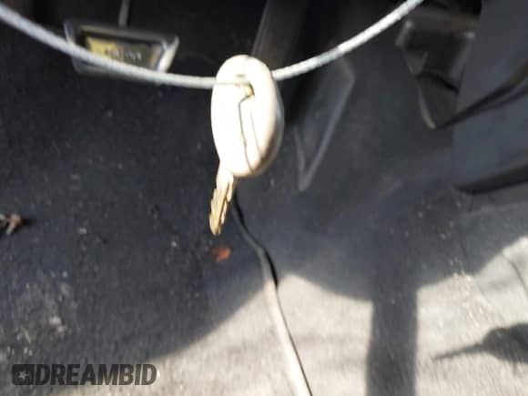 2002 Jeep Grand Cherokee Overland с VIN 1J8GW68J32C239016, выставлен на аукционе IAAI как лот 37336251 с пробегом 190 188 миль миль и . История ставок и продаж доступна на DreamBid. Изображение 11.