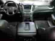 2015 Chevrolet Suburban LT z VIN 1GNSKJKC3FR736054, wystawiony jako Copart lot #81286515 z przebiegiem 120 440 mil mil oraz Czysty tytuł • Clean title. Historia ofert i sprzedaży dostępna na DreamBid. Obrazek 8.