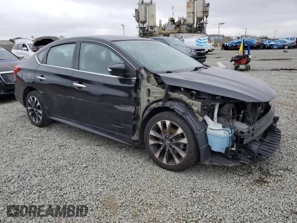 2019 Nissan Sentra S z VIN 3N1AB7APXKY356972, wystawiony jako Copart lot #57525615 z przebiegiem 97 728 mil mil oraz Szkoda całkowita • Salvage title. Historia ofert i sprzedaży dostępna na DreamBid. Obrazek 4.