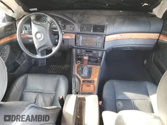 2002 BMW 5 Series 530i с VIN WBADT63472CK26464, выставлен на аукционе Copart как лот 86222365 с пробегом 199 440 миль миль и Списание • Salvage title. История ставок и продаж доступна на DreamBid. Изображение 8.