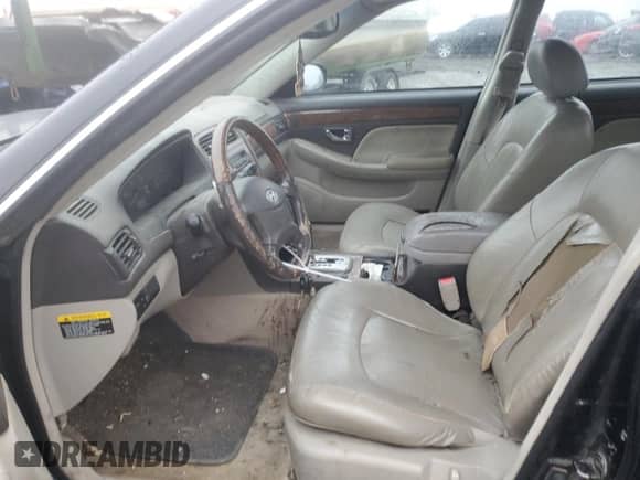 2005 Hyundai XG с VIN KMHFU45E95A379362, выставлен на аукционе Copart как лот 88527175 с пробегом 236 284 миль миль и Списание • Salvage title. История ставок и продаж доступна на DreamBid. Изображение 7.