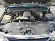 2005 GMC Sierra 1500 SLE z VIN 1GTEC19TX5Z358273, wystawiony jako Copart lot #56837975 z przebiegiem 111 223 mil mil oraz Szkoda całkowita • Salvage title. Historia ofert i sprzedaży dostępna na DreamBid. Obrazek 11.