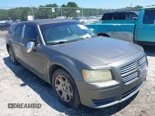 2008 Dodge Magnum with VIN 2D4FV47T38H168339, listed as a IAAI auction lot 43010832 with Not provided miles and . Bid and sale history available at DreamBid. Image 1.