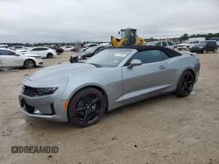 2024 Chevrolet Camaro 1LS z VIN 1G1FA3DS5R0104669, wystawiony jako Copart lot #87473814 z przebiegiem 4 315 mil mil oraz Szkoda całkowita • Salvage title. Historia ofert i sprzedaży dostępna na DreamBid. Obrazek 1.