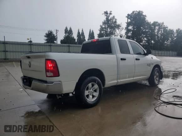 2023 Ram 1500 Tradesman z VIN 1C6RR7FT5PS527822, wystawiony jako Copart lot #67057145 z przebiegiem 42 566 mil mil oraz Czysty tytuł • Clean title. Historia ofert i sprzedaży dostępna na DreamBid. Obrazek 3.