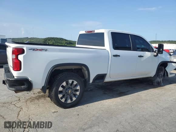 2021 Chevrolet Silverado 2500HD Custom с VIN 1GC4YME7XMF299961, выставлен на аукционе Copart как лот 69228015 с пробегом 52 962 миль миль и Списание • Salvage title. История ставок и продаж доступна на DreamBid. Изображение 3.