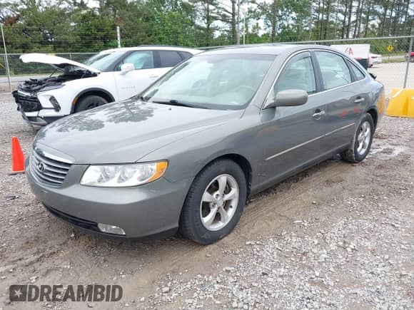 2007 Hyundai Azera GLS с VIN KMHFC46D47A210118, выставлен на аукционе IAAI как лот 42092853 с пробегом 194 800 миль миль и . История ставок и продаж доступна на DreamBid. Изображение 2.