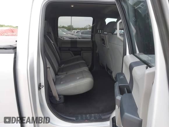 2018 Ford F-150 XL with VIN 1FTEW1CP4JKE57953, listed as a IAAI auction lot 42135393 with 116,127 mi miles and . Bid and sale history available at DreamBid. Image 8.