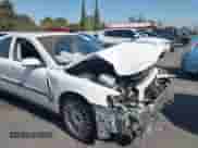 2004 Volvo S60 с VIN YV1RS59VX42392874, выставлен на аукционе IAAI как лот 43054378 с пробегом Не указан миль и . История ставок и продаж доступна на DreamBid. Изображение 6.