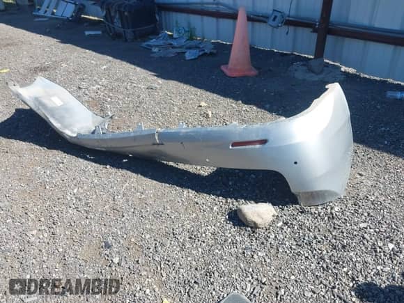 2020 Toyota Sienna XLE z VIN 5TDDZ3DCXLS247668, wystawiony jako IAAI lot #42978597 z przebiegiem 82 030 mil mil oraz . Historia ofert i sprzedaży dostępna na DreamBid. Obrazek 12.