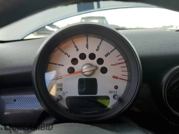 2011 MINI Hardtop S with VIN WMWSV3C51BTY23442, listed as a Copart auction lot 69919925 with Not provided miles and Salvage title. Bid and sale history available at DreamBid. Image 9.