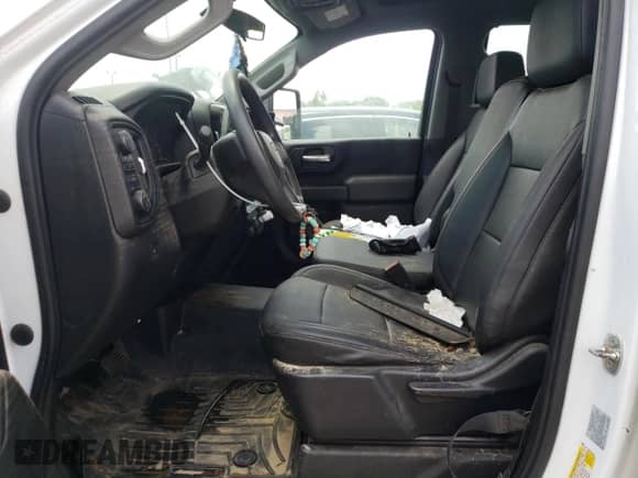 2020 Chevrolet Silverado 2500HD Work Truck z VIN 1GC1YLE73LF296640, wystawiony jako Copart lot #62706965 z przebiegiem Nie podano mil oraz Nie do naprawy • Non repairable. Historia ofert i sprzedaży dostępna na DreamBid. Obrazek 7.