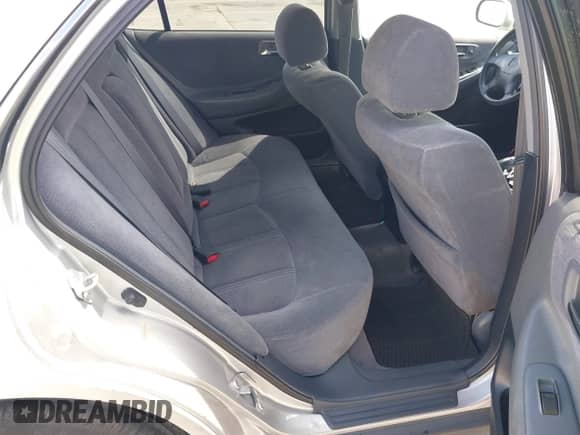 2000 Honda Accord LX с VIN JHMCG6658YC000903, выставлен на аукционе IAAI как лот 42808932 с пробегом 208 541 миль миль и . История ставок и продаж доступна на DreamBid. Изображение 8.