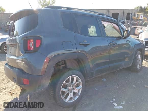 2017 Jeep Renegade Altitude with VIN ZACCJBBB8HPF06024, listed as a IAAI auction lot 43126200 with 72,525 mi miles and . Bid and sale history available at DreamBid. Image 4.