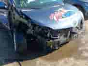 2017 Toyota Sienna XLE Auto Access Seat z VIN 5TDYZ3DCXHS792973, wystawiony jako IAAI lot #41586449 z przebiegiem 113 125 mil mil oraz . Historia ofert i sprzedaży dostępna na DreamBid. Obrazek 6.