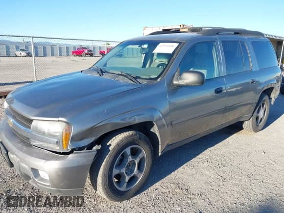 2006 Chevrolet TrailBlazer LS с VIN 1GNET16SX66156572, выставлен на аукционе IAAI как лот 42976840 с пробегом 176 721 миль миль и . История ставок и продаж доступна на DreamBid. Изображение 2.