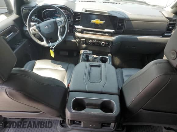 2022 Chevrolet Silverado 1500 RST with VIN 3GCUDEET3NG662986, listed as a Copart auction lot 59013585 with 26,141 mi miles and Salvage title. Bid and sale history available at DreamBid. Image 8.