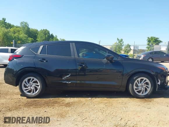 2024 Subaru Impreza z VIN JF1GUABC7R8274624, wystawiony jako IAAI lot #42627316 z przebiegiem 29 002 mil mil oraz . Historia ofert i sprzedaży dostępna na DreamBid. Obrazek 14.