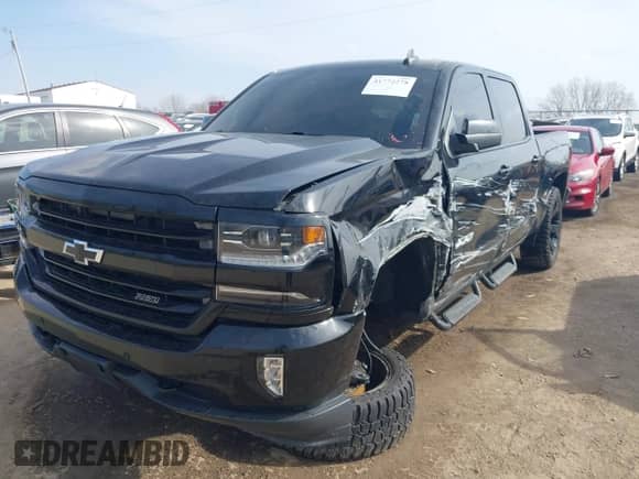 2017 Chevrolet Silverado 1500 LTZ z VIN 3GCUKSEJ4HG269134, wystawiony jako IAAI lot #41772278 z przebiegiem 103 707 mil mil oraz . Historia ofert i sprzedaży dostępna na DreamBid. Obrazek 17.
